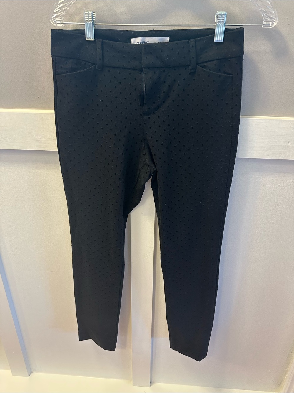 Women's Black Old Navy Pixie Pants w Subtle Dot Texture size 2